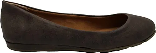 American Rag Womens Ellie Closed Toe Ballet Flats, Cognac, Size 5.0