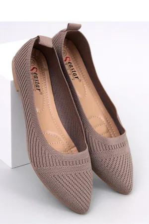 Ballet flats