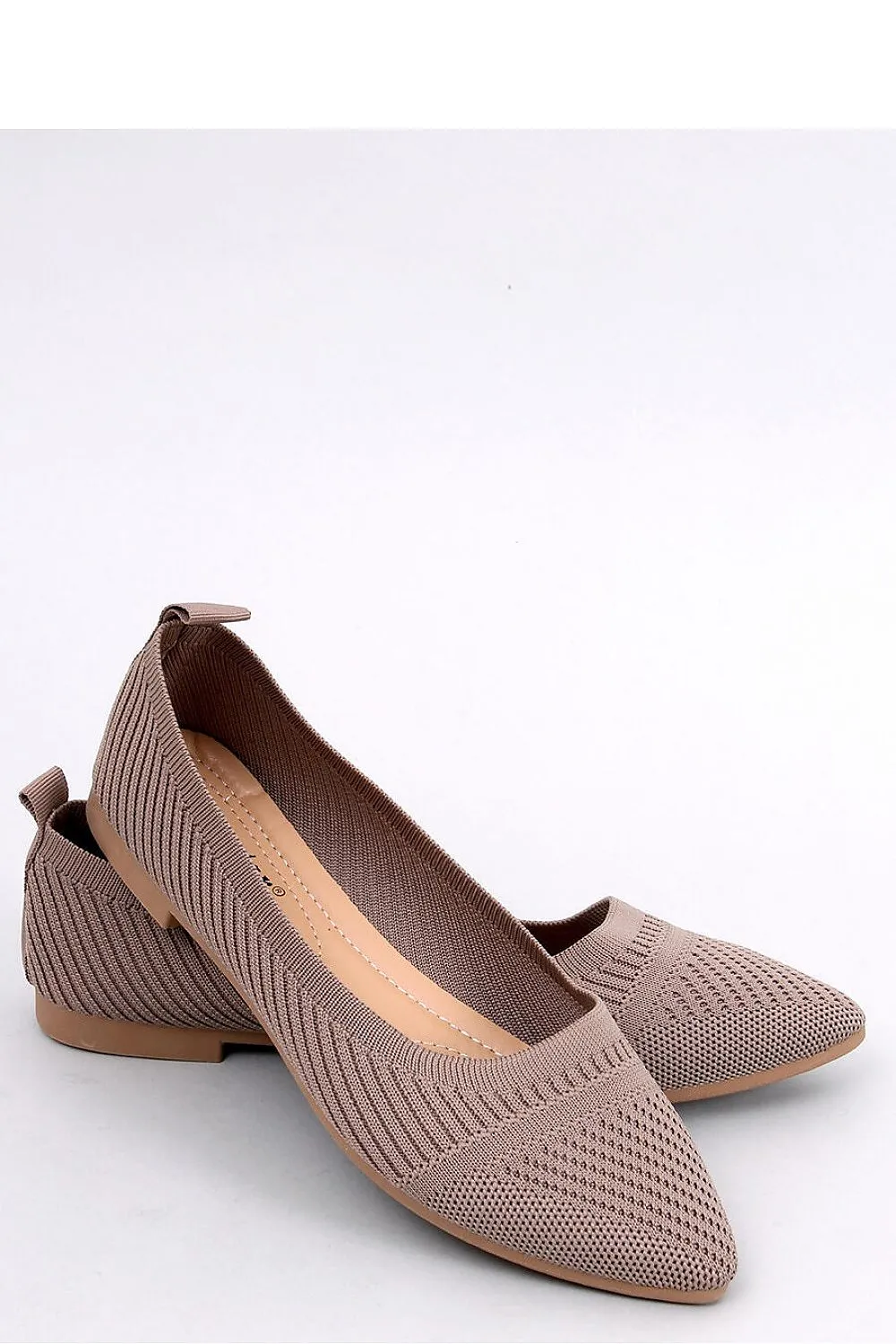 Ballet flats