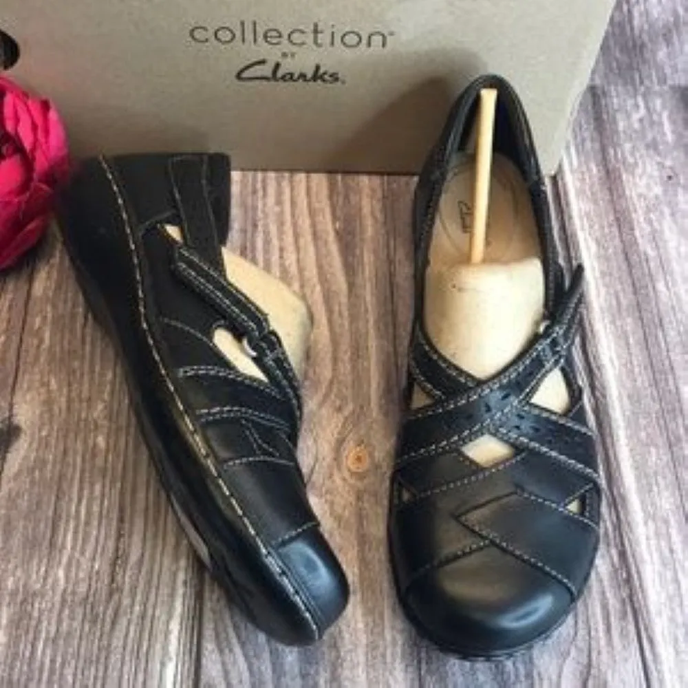 CLARKS  Ashland Black Leather Spin Flats 11