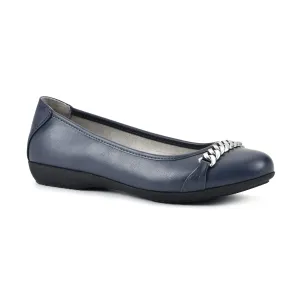 CLIFFS BY WHITE MOUNTAIN Charmed Women's Ballet Flat, Navy/Smooth, 6 M