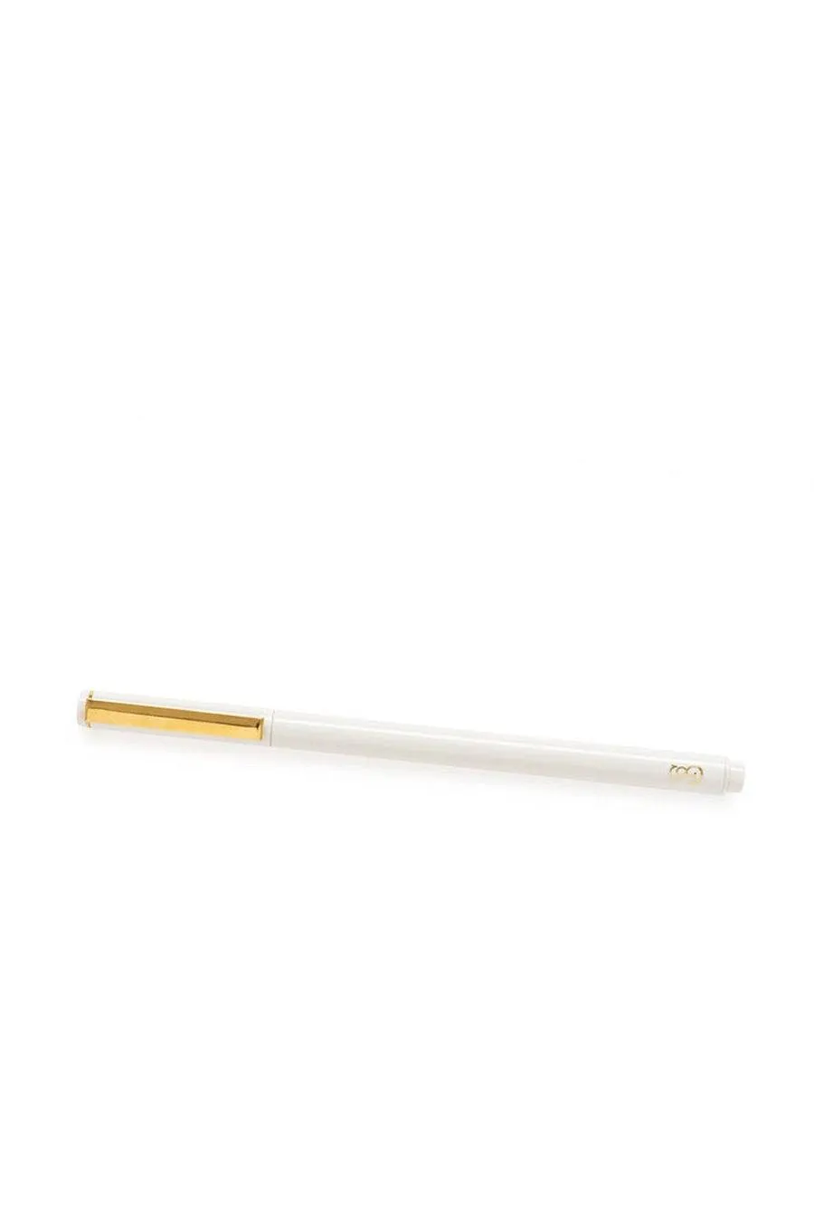 Crisp White Felt Pen