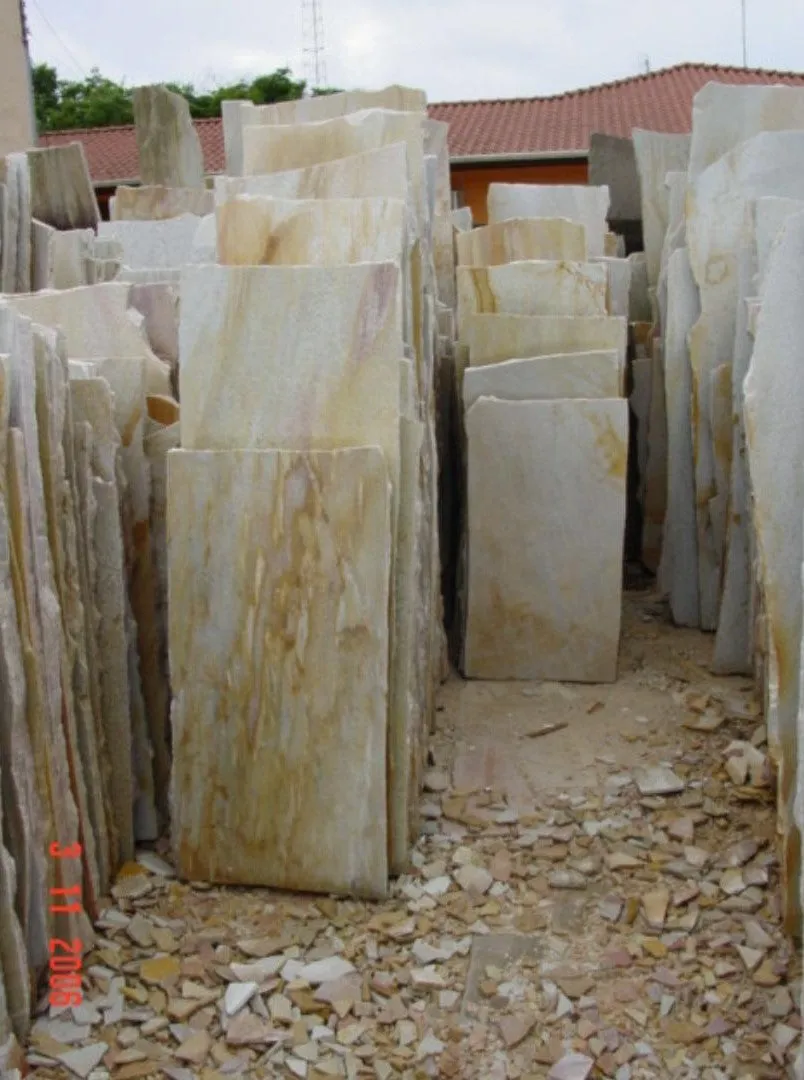 DAFFODIL YELLOW Split-Face Random Edge Paver Flagstone