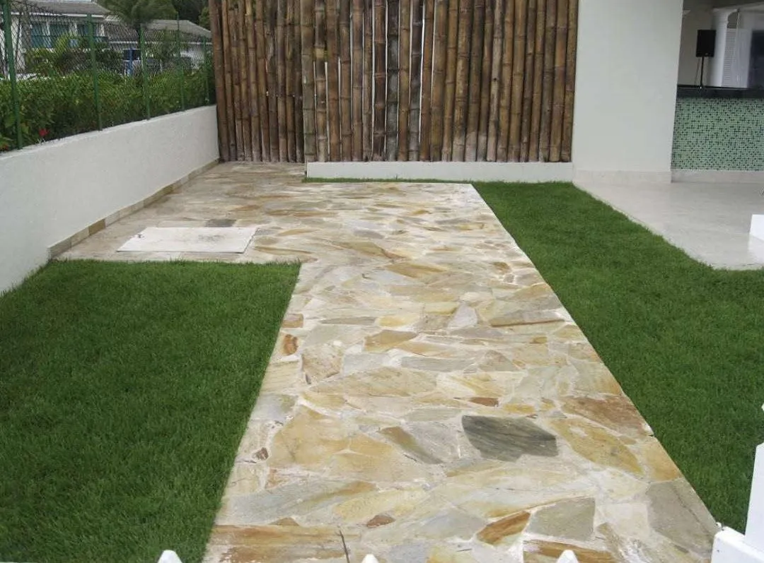 DAFFODIL YELLOW Split-Face Random Edge Paver Flagstone
