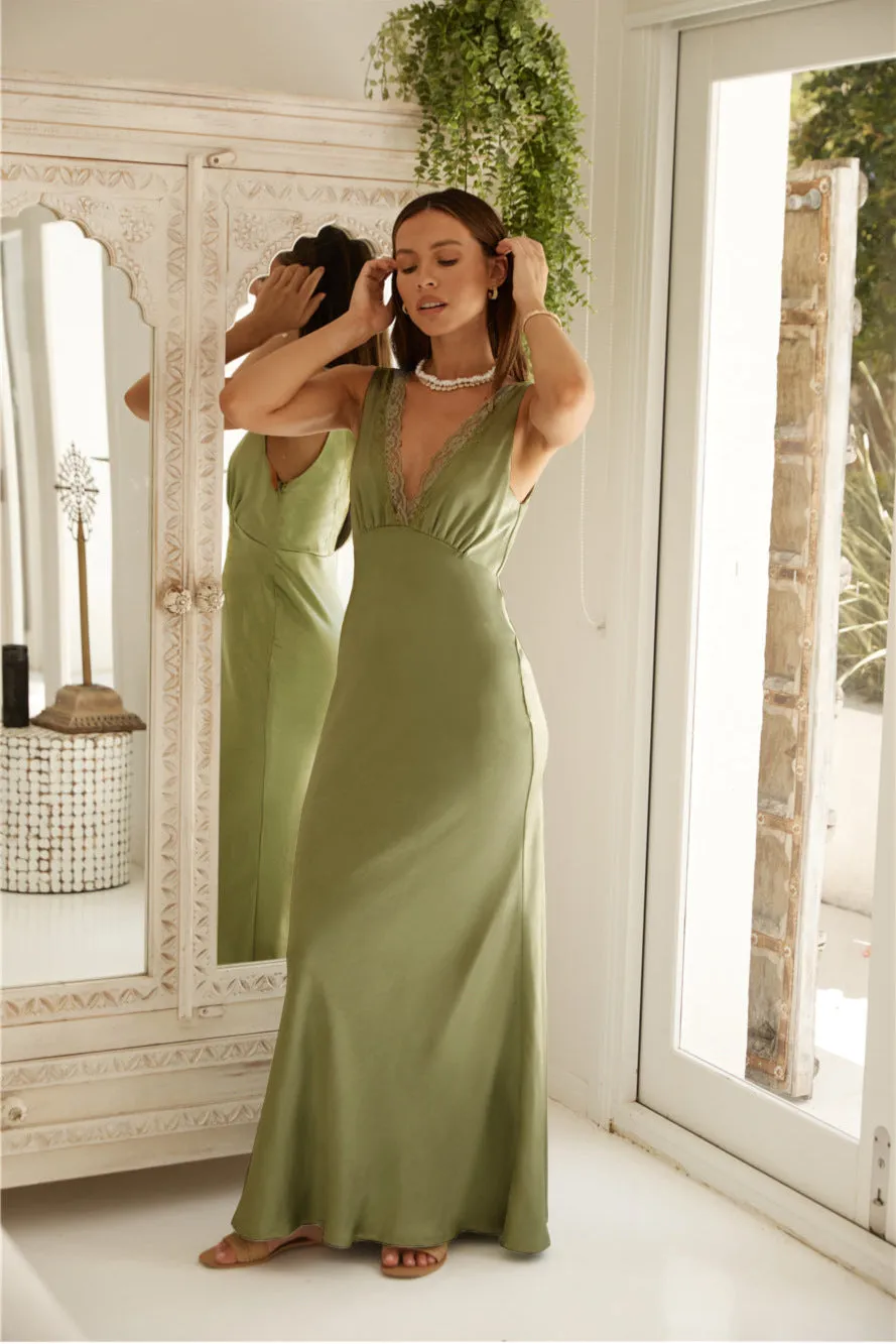 Elegant Satin Lace-Trimmed V-Neck Sleeveless Maxi Dress
