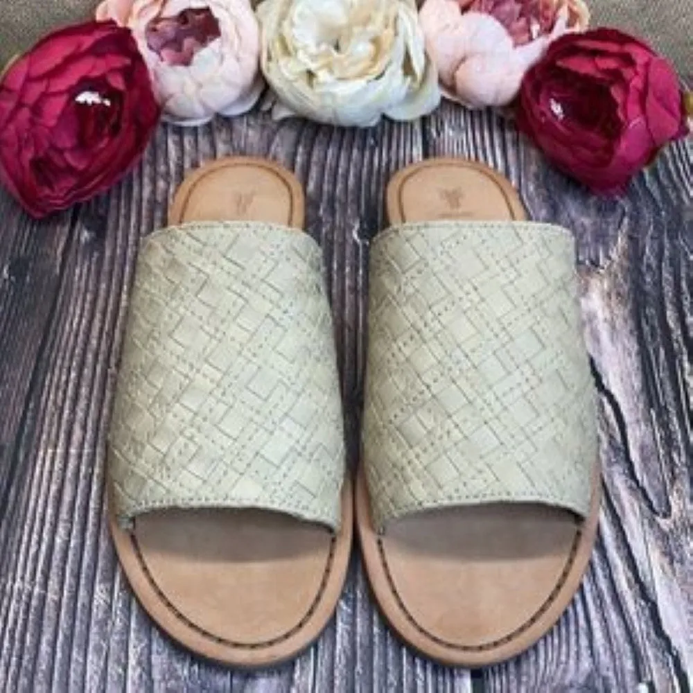 Frye Cream Robin Woven Slide Flat Sandals 10M