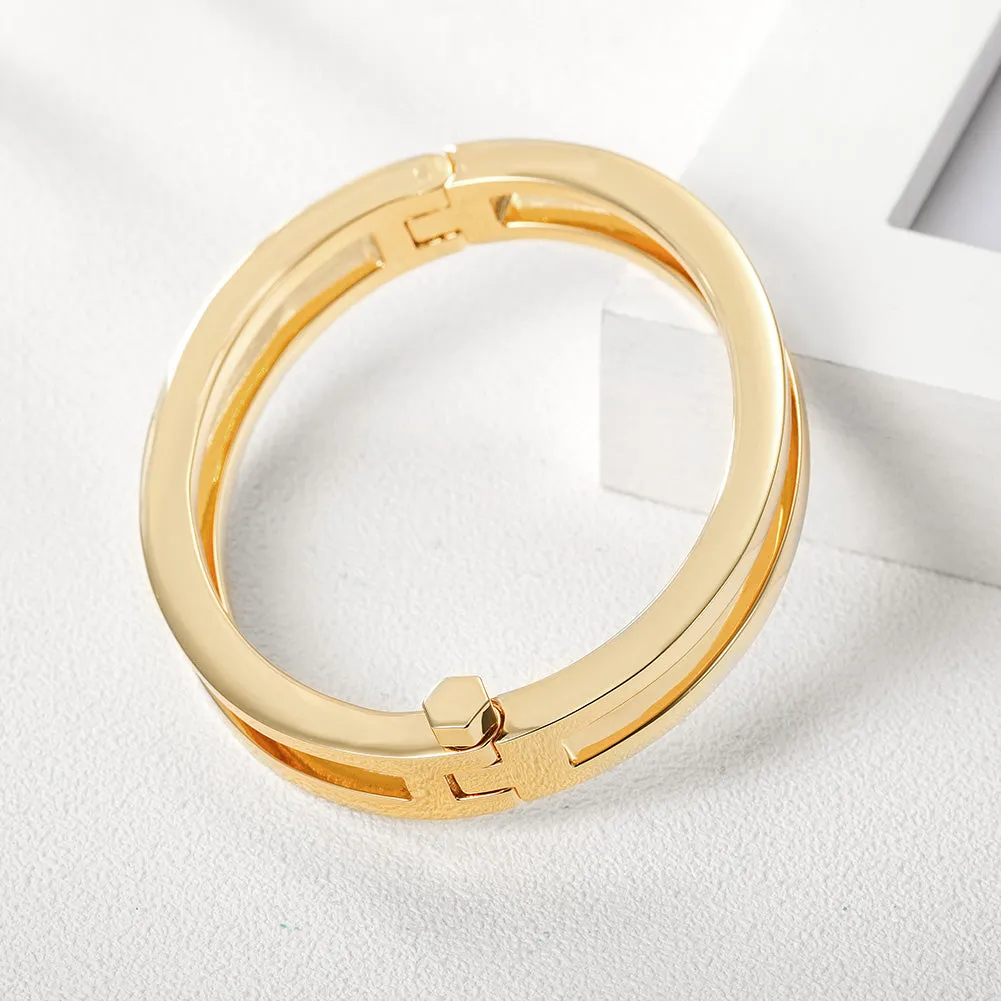 Golden hollow smooth bracelet-NSB1657ST