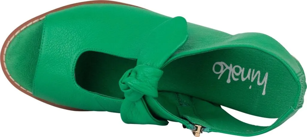 Hinako - Mossman  Emerald Green