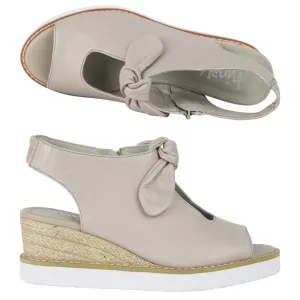 Hinako - Mossman - Silver Grey