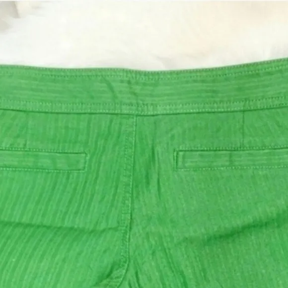 Juicy Couture Hard Woven Amy Shorts size 0 Green