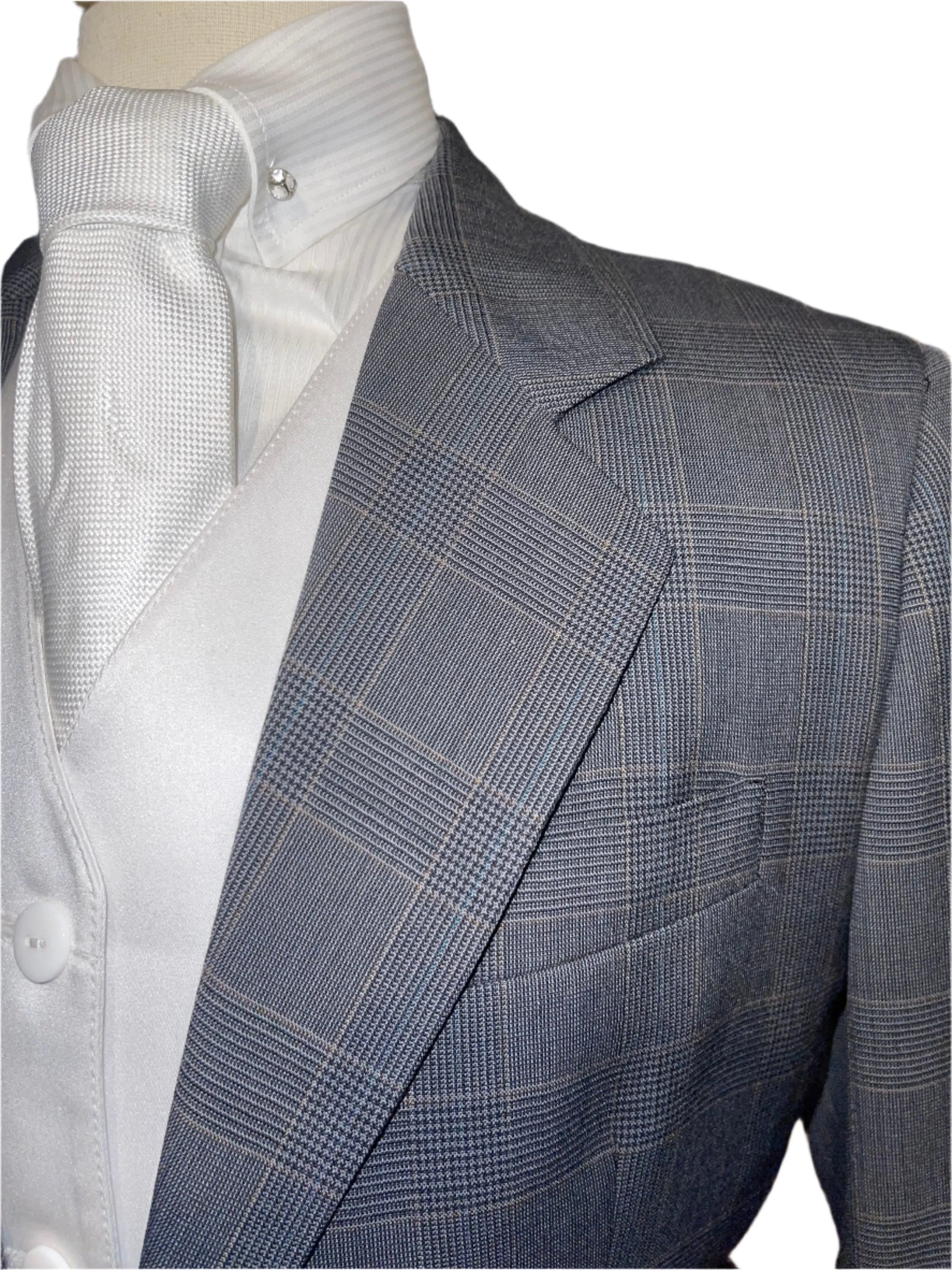 LeCheval, Boys Day Suit