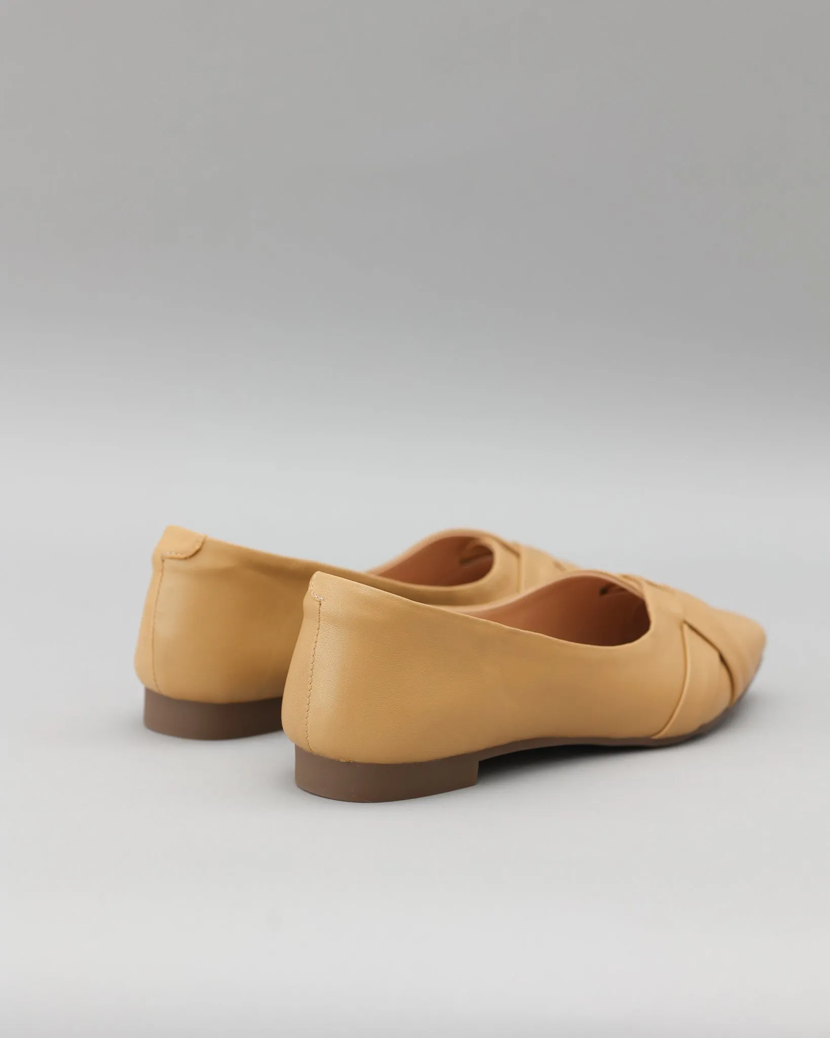 Mia Flats