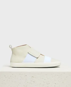 Opa High-Top Sneaker