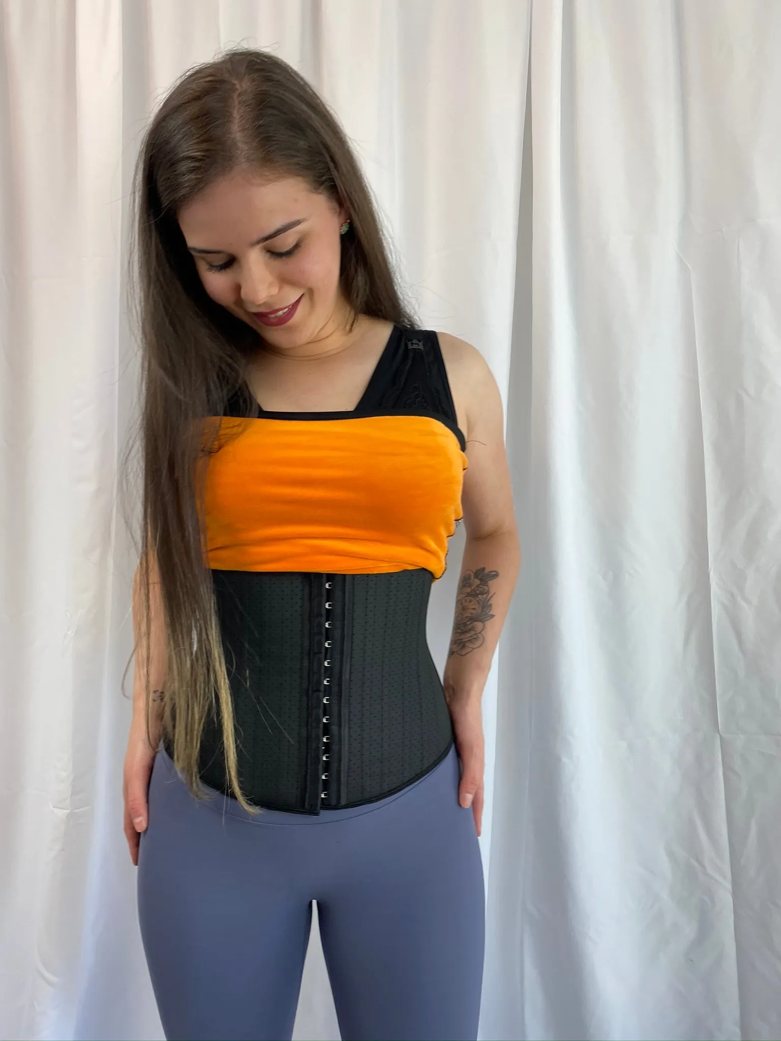 Postpartum waist cincher - girdle / Latex Waist Trainer