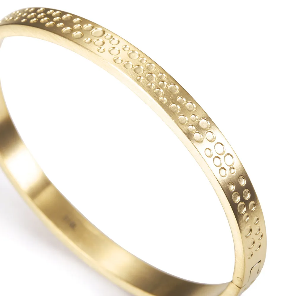 Punched smooth surface bracelet-NSB1663ST