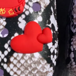 SHOE CHARMS - TWO HEARTS