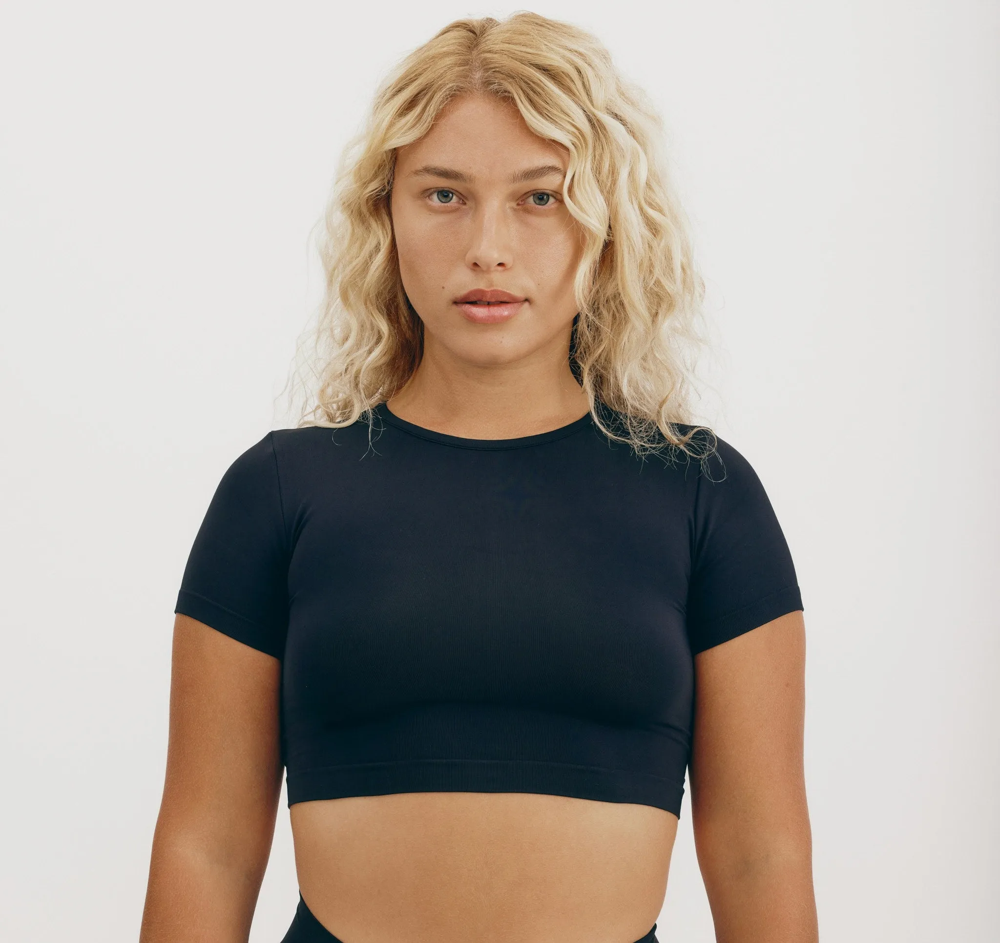 Smooth Crop Tee