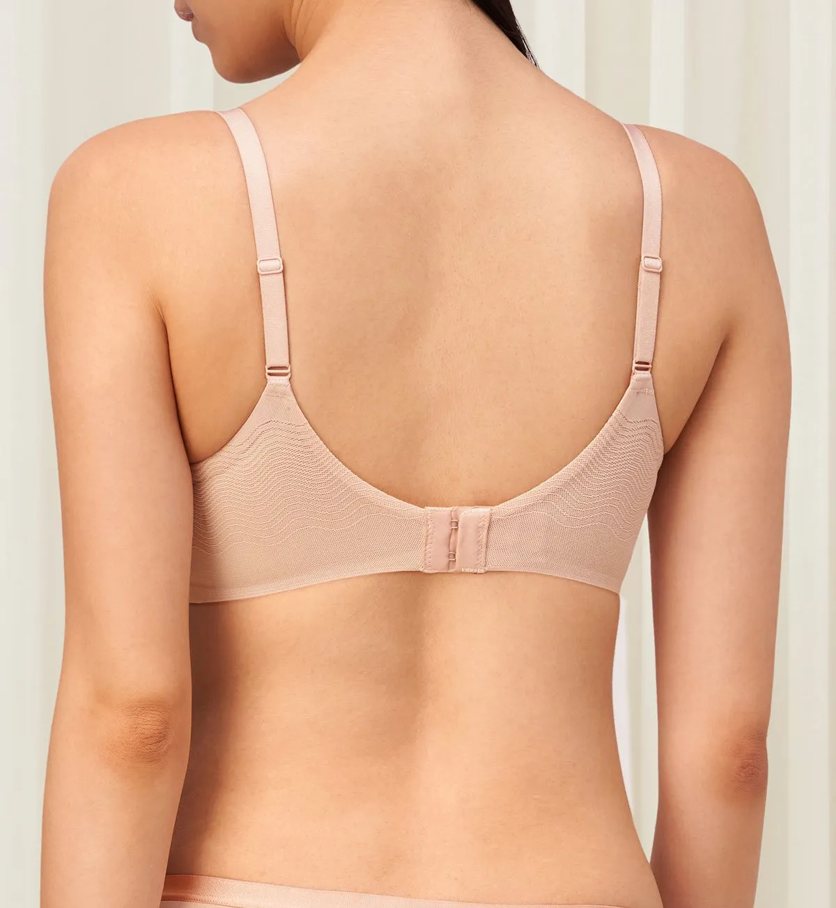 SMOOTH SENSATION MAGIC PADDED WIRE BRA