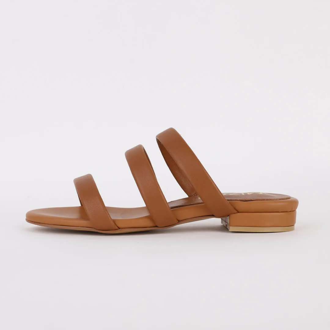 *UK size 2 - PLANO - brown leather, 2cm heels